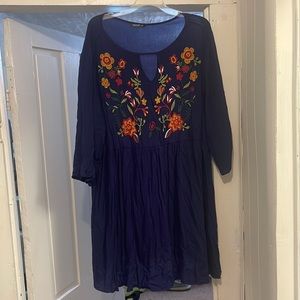 SHEIN curve dress with embroidery